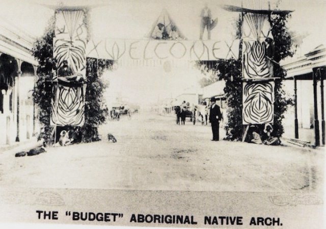 The "Budget" Aboriginal Native Arch, Singleton 1904. Australian Museum